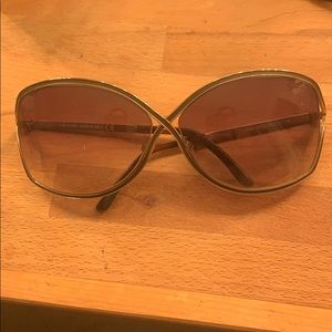 I have a lot sunglasses and I never use this one